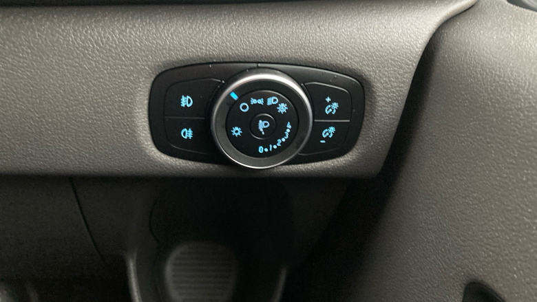 Ford Tourneo Custom Transit Custom Tourneo L2 Diesel Fwd 2.0 EcoBlue 130ps L/R 8 Seater Titanium Auto